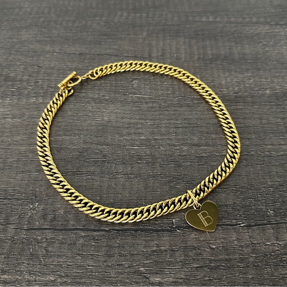 Abbott Lyon Heart Curb Chain Gold Initial Necklace - B - Picture 2 of 4